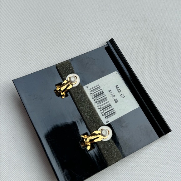 Vintage Swarovski Crystal Jeweler's Collection Star Clip On Earrings - Picture 3 of 6